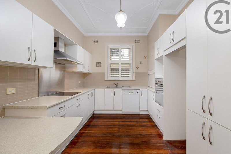 Photo - 29 Wansey Road, Randwick NSW 2031 - Image 4