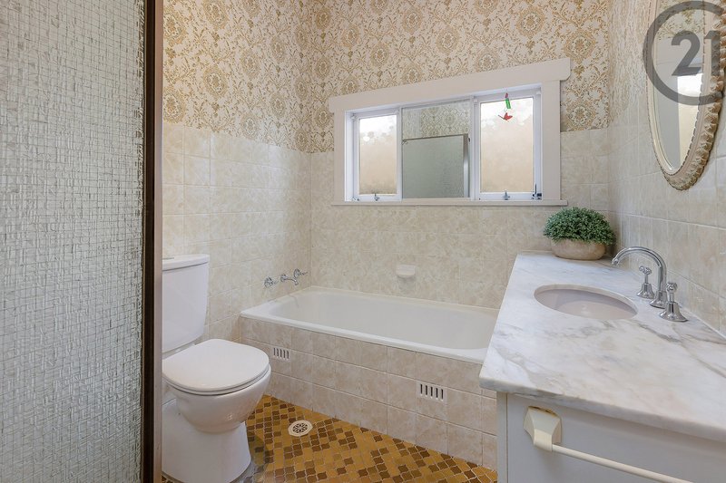 Photo - 29 Wansey Road, Randwick NSW 2031 - Image 7