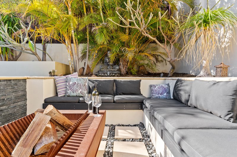 Photo - 29 Waratah Circle, Halls Head WA 6210 - Image 4