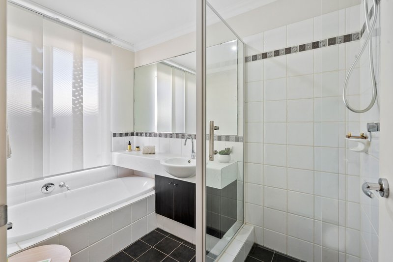 Photo - 29 Waratah Circle, Halls Head WA 6210 - Image 33