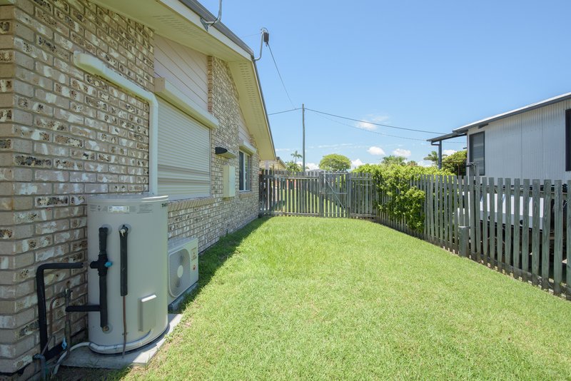 Photo - 29 Waratah Crescent, Tannum Sands QLD 4680 - Image 14