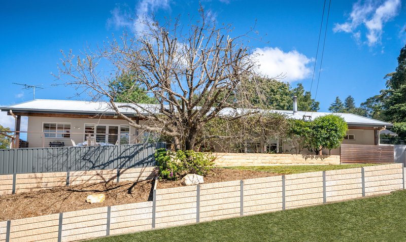 Photo - 29 Warks Hill Road, Kurrajong Heights NSW 2758 - Image 3