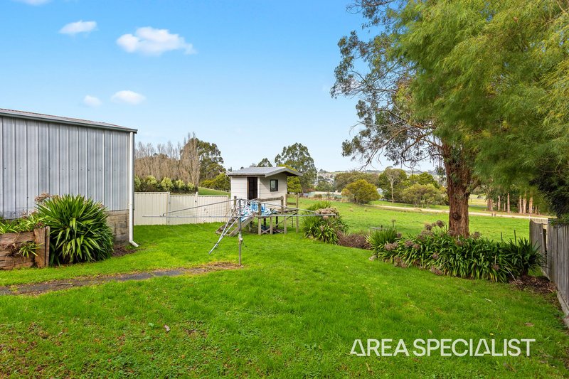 Photo - 29 Warragul Road, Korumburra VIC 3950 - Image 10