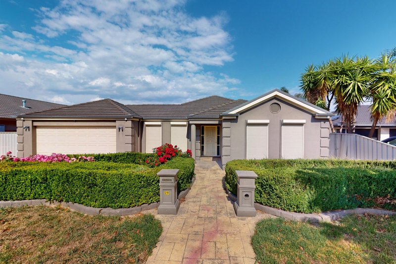 29 Waterford Avenue, Craigieburn VIC 3064