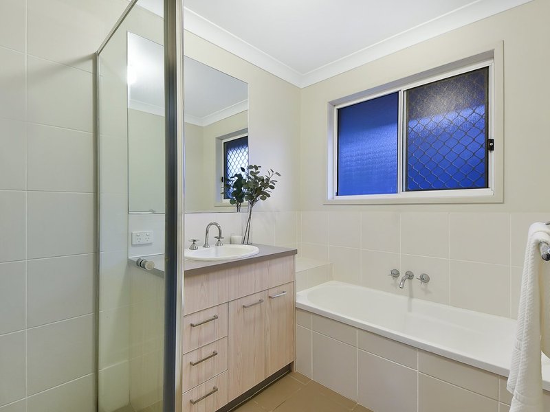 Photo - 29 Waterlily Circuit, Carseldine QLD 4034 - Image 14