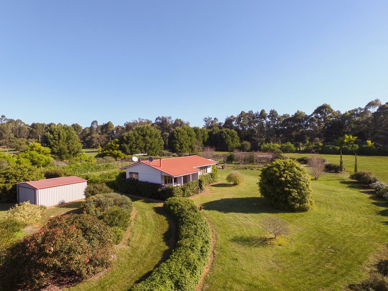 29 Wattle Place, Nannup WA 6275