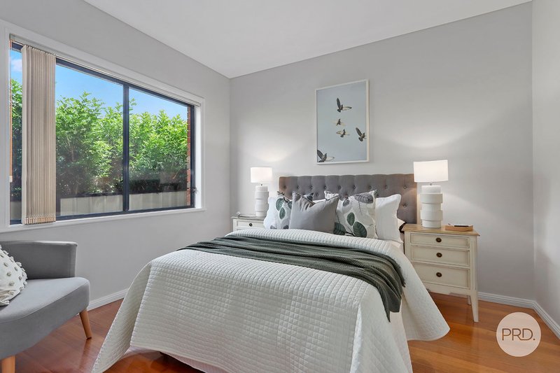 Photo - 2/9 Wattle Street, Peakhurst NSW 2210 - Image 6