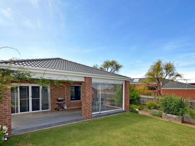 29 Wattlehill Grove, St Leonards VIC 3223