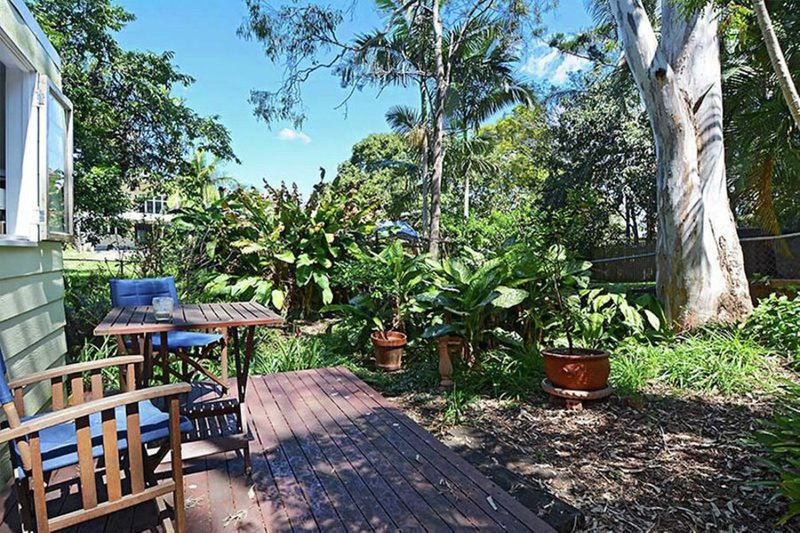 Photo - 29 Wellstead Avenue, Coorparoo QLD 4151 - Image 3