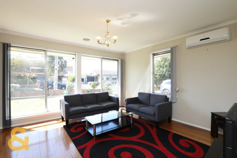 Photo - 29 Westmere Crescent, Coolaroo VIC 3048 - Image 5