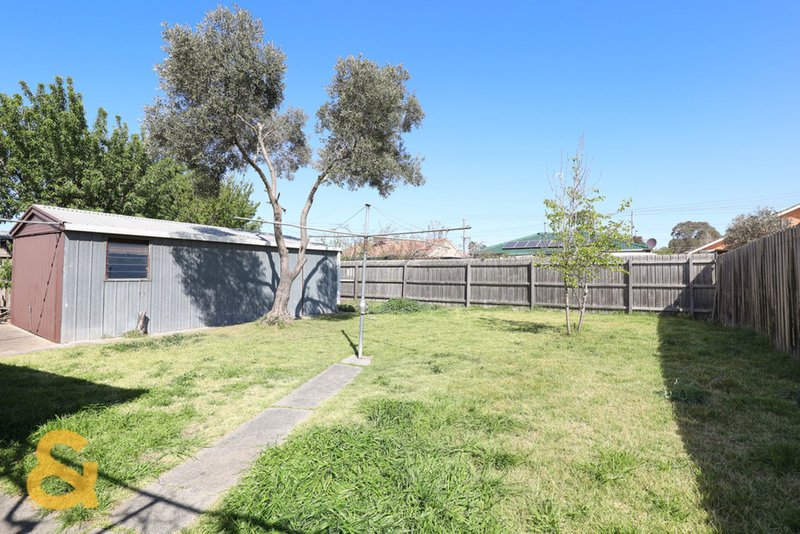 Photo - 29 Westmere Crescent, Coolaroo VIC 3048 - Image 10