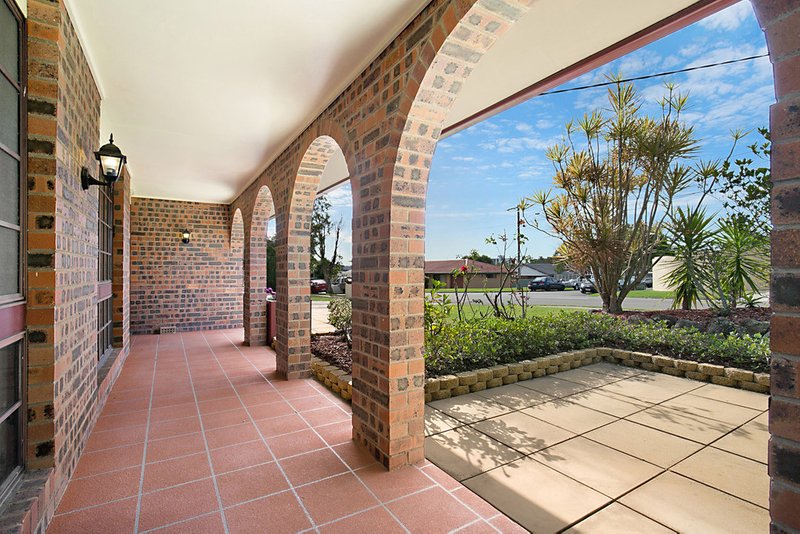 Photo - 29 Westmoreland Boulevard, Springwood QLD 4127 - Image 15