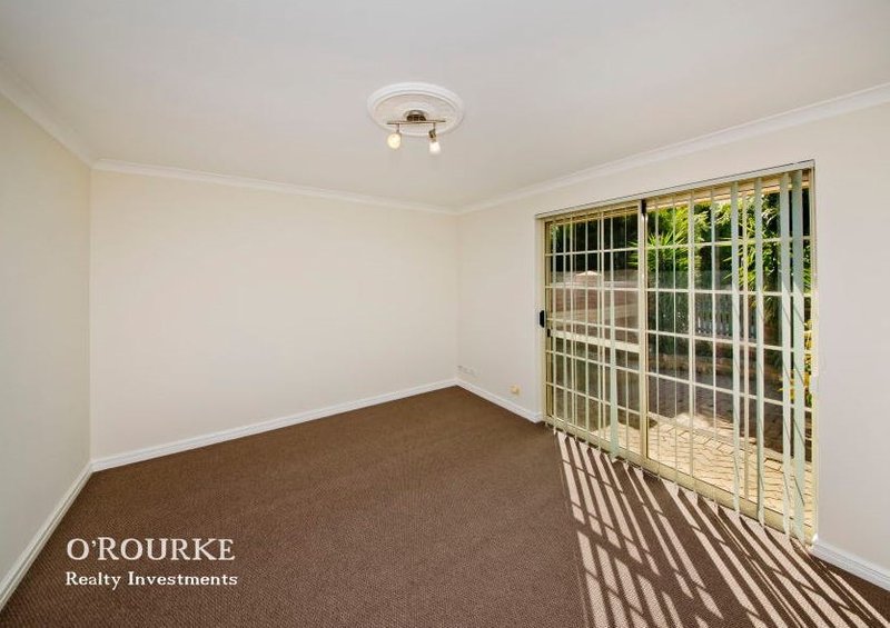 Photo - 29 Wheatcroft Street, Scarborough WA 6019 - Image 4