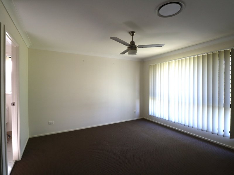 Photo - 29 Wheeler Drive, Roma QLD 4455 - Image 9