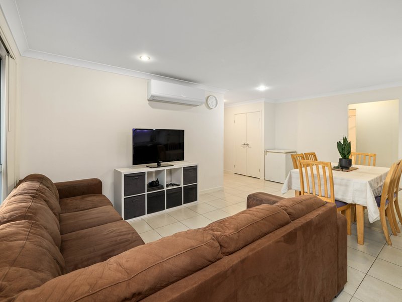 Photo - 29 Whipbird Street, Bellbird Park QLD 4300 - Image 3