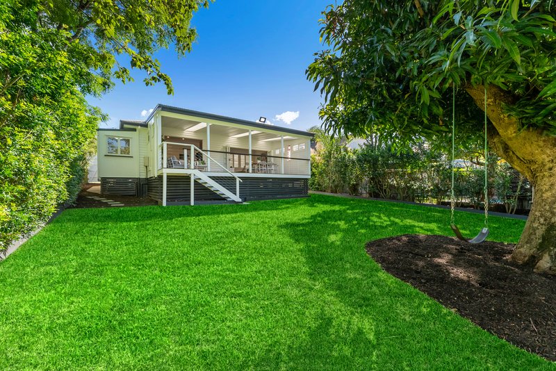 Photo - 29 White Street, Wavell Heights QLD 4012 - Image 17