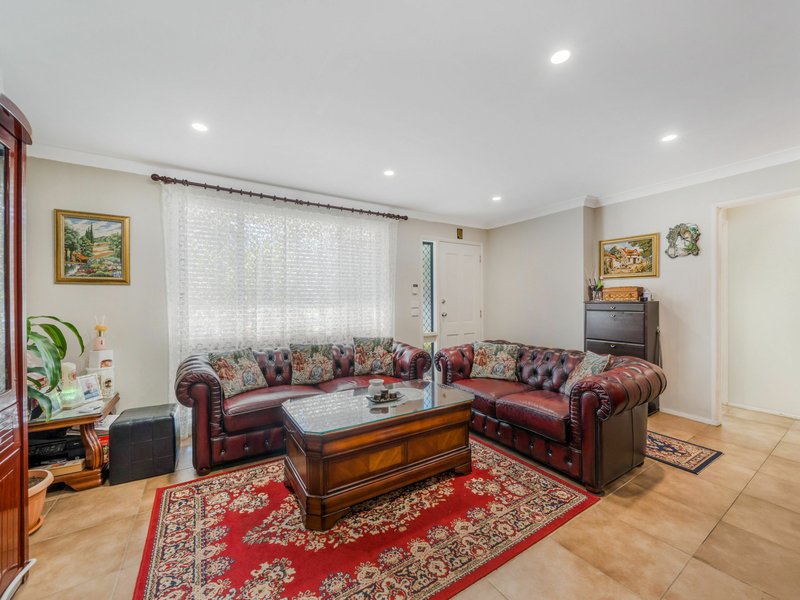 Photo - 29 Whitlam Avenue, Edensor Park NSW 2176 - Image 2