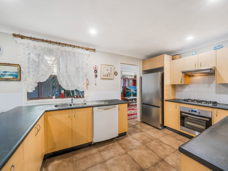 Photo - 29 Whitlam Avenue, Edensor Park NSW 2176 - Image 3