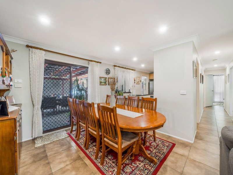 Photo - 29 Whitlam Avenue, Edensor Park NSW 2176 - Image 4