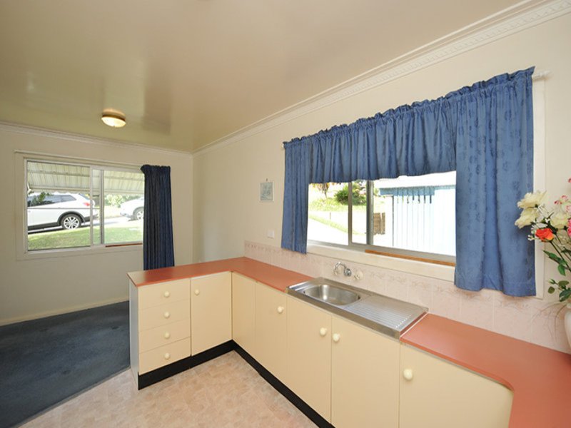 Photo - 29 Wilson Street, New Auckland QLD 4680 - Image 5