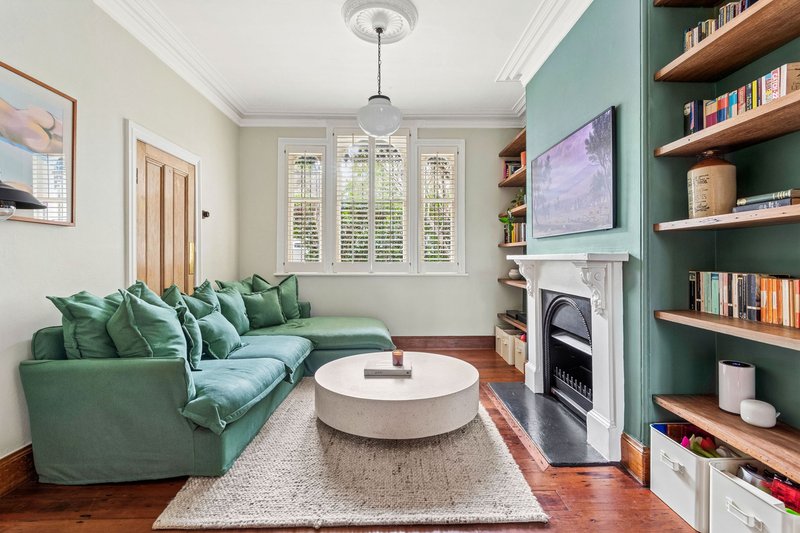 Photo - 29 Wilson Street, Newtown NSW 2042 - Image 2