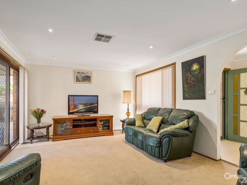 Photo - 29 Windermere Crescent, Panania NSW 2213 - Image 10