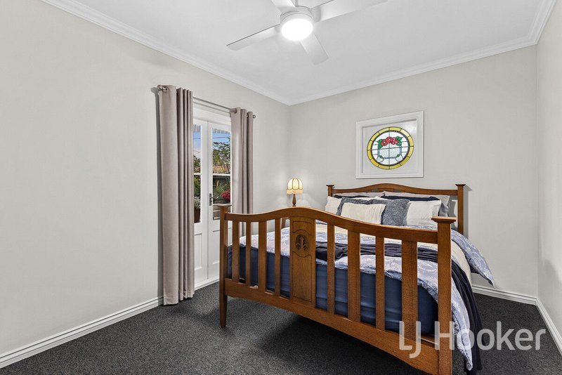 Photo - 29 Wingarra Street, Yeerongpilly QLD 4105 - Image 20