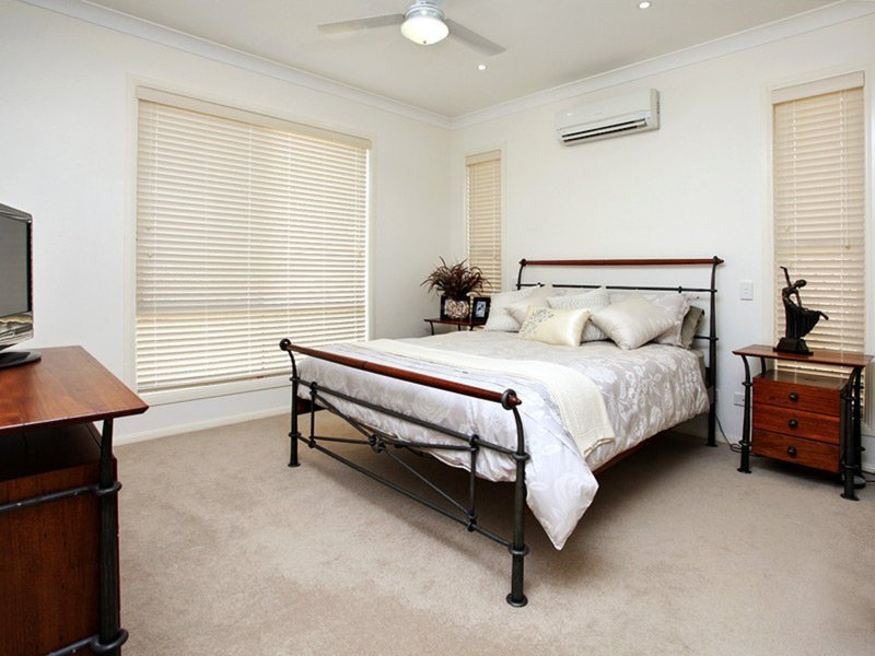 Photo - 29 Winlock Circuit, Warner QLD 4500 - Image 7