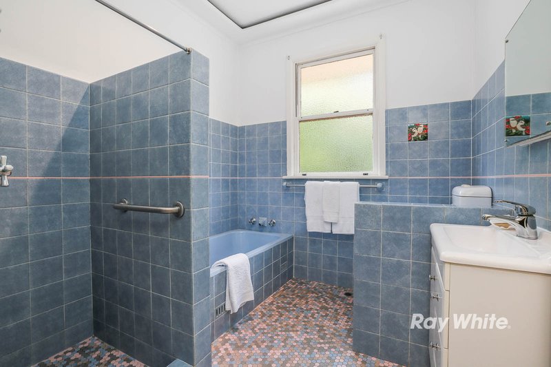 Photo - 29 Wiseman Road, Castle Hill NSW 2154 - Image 8