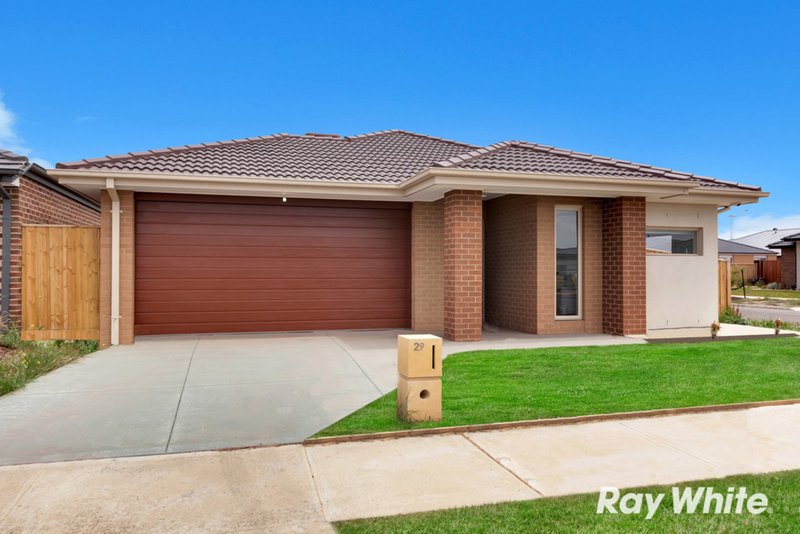 Photo - 29 Wolomina Crescent, Werribee VIC 3030 - Image 2