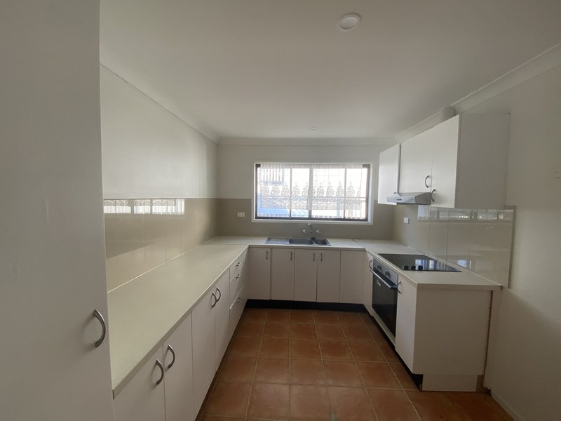 Photo - 29 Woodbury Avenue, Bray Park QLD 4500 - Image 3