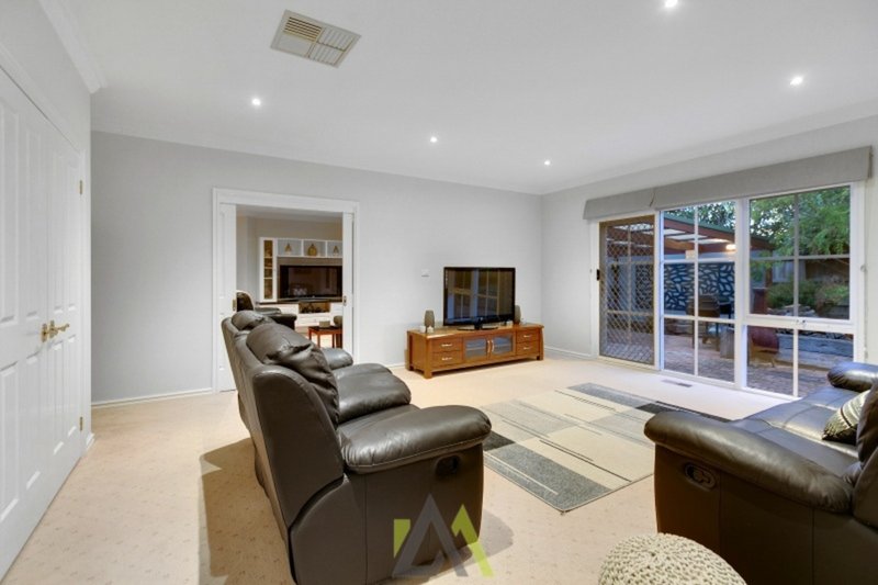 Photo - 29 Woodside Avenue, Frankston South VIC 3199 - Image 7