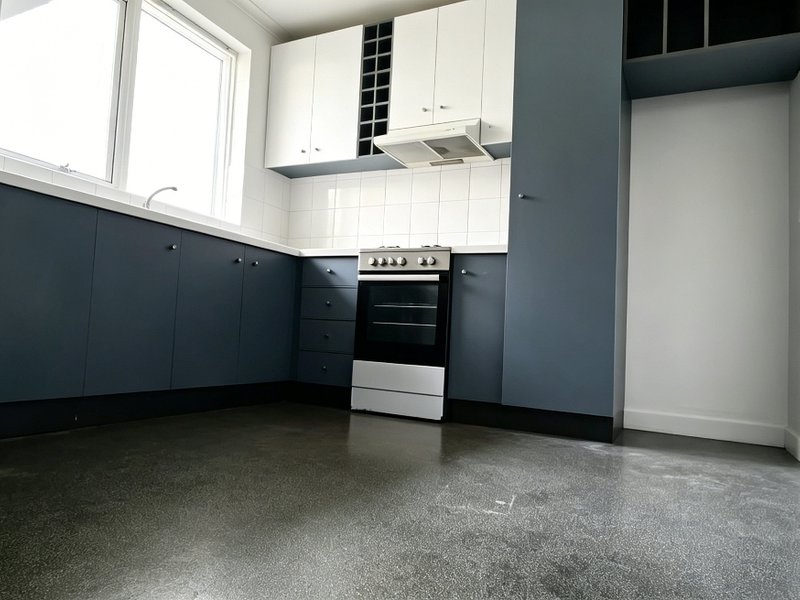 Photo - 2/9 Wyuna Road, Caulfield North VIC 3161 - Image 14