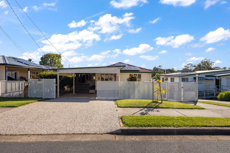 29 Yanderra Avenue, Arana Hills QLD 4054