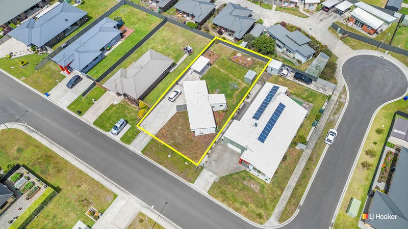 Photo - 29 York Street, Wynyard TAS 7325 - Image 10