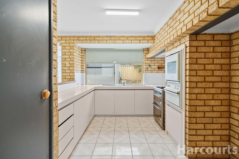 Photo - 29 Yorrell Place, Halls Head WA 6210 - Image 10