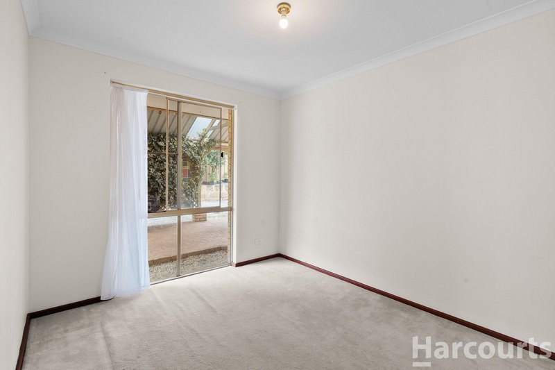 Photo - 29 Yorrell Place, Halls Head WA 6210 - Image 14