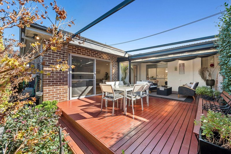 Photo - 2/90 Centre Dandenong Road, Dingley Village VIC 3172 - Image 15