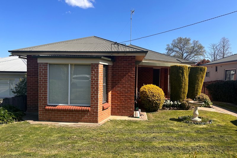 290 Piper Street, Bathurst NSW 2795