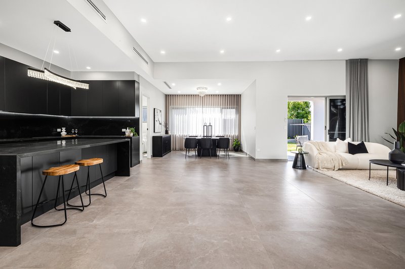 Photo - 290 Valletta Drive (Gables) , Box Hill NSW 2765 - Image 5