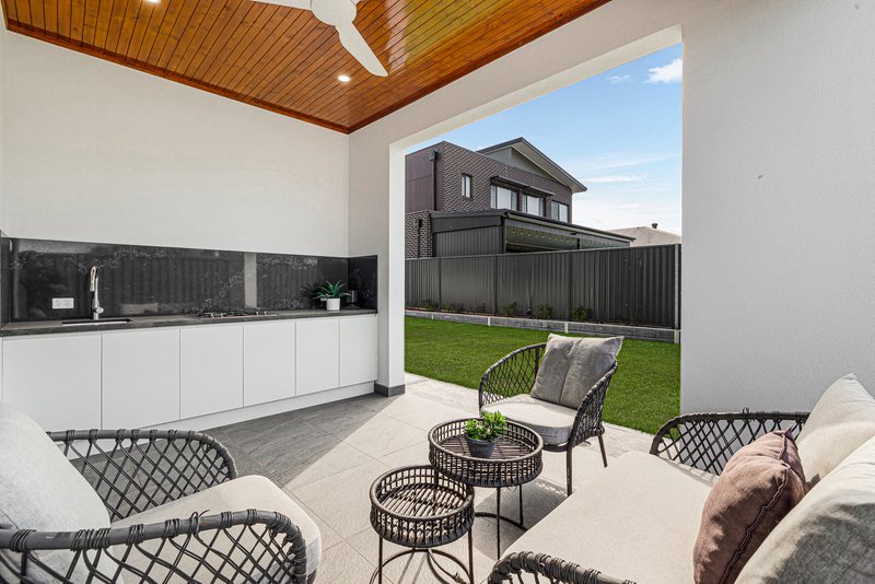 Photo - 290 Valletta Drive (Gables) , Box Hill NSW 2765 - Image 21