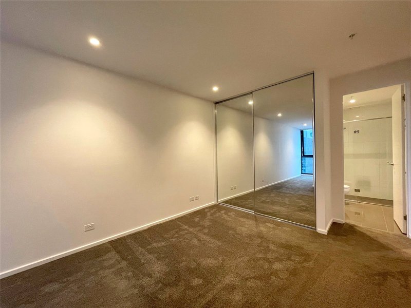 Photo - 2902/151 City Road, Southbank VIC 3006 - Image 5