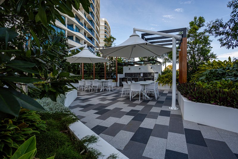 Photo - 2903/5 Harbour Side Court, Biggera Waters QLD 4216 - Image 18