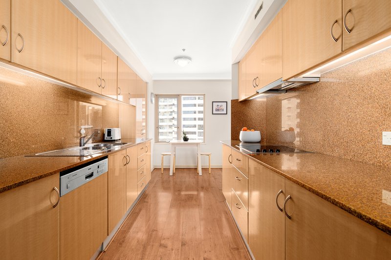 Photo - 2904/98 Gloucester Street, Sydney NSW 2000 - Image 4