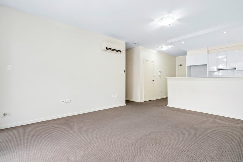 Photo - 2/91 Arthur Street, Rosehill NSW 2142 - Image 4