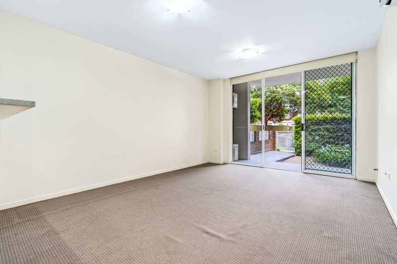 Photo - 2/91 Arthur Street, Rosehill NSW 2142 - Image 7