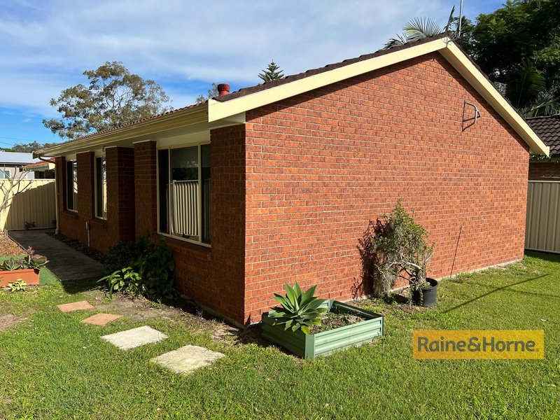 Photo - 2/91 Brisbane Avenue, Umina Beach NSW 2257 - Image 1