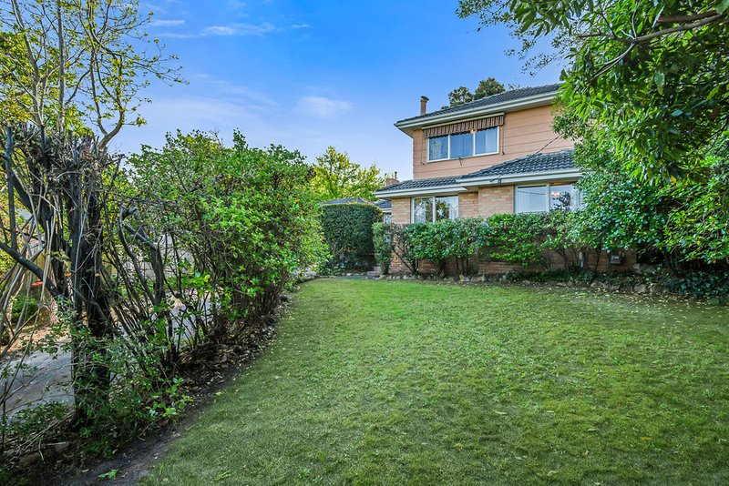 Photo - 291 Gallaghers Road, Glen Waverley VIC 3150 - Image 11