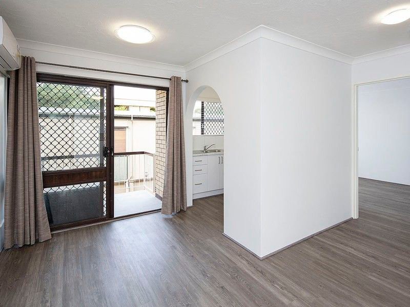 Photo - 2/91 Junction Road, Clayfield QLD 4011 - Image