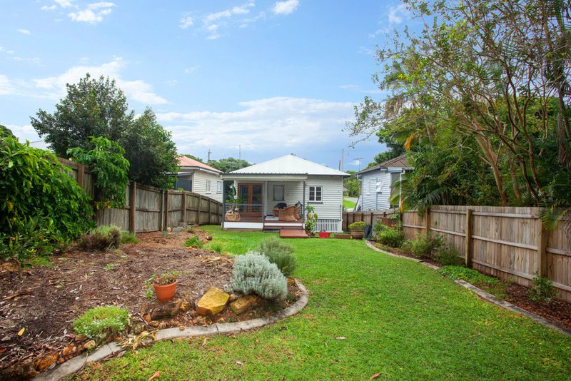 Photo - 291 Nursery Road, Holland Park QLD 4121 - Image 16